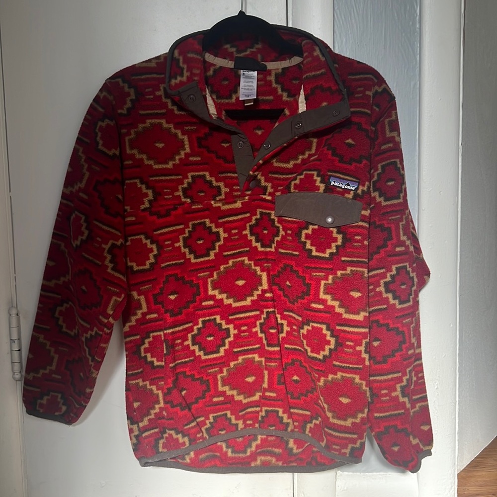 Men’s xs (baggier fit on a woman) fleece pullover from Patagonia